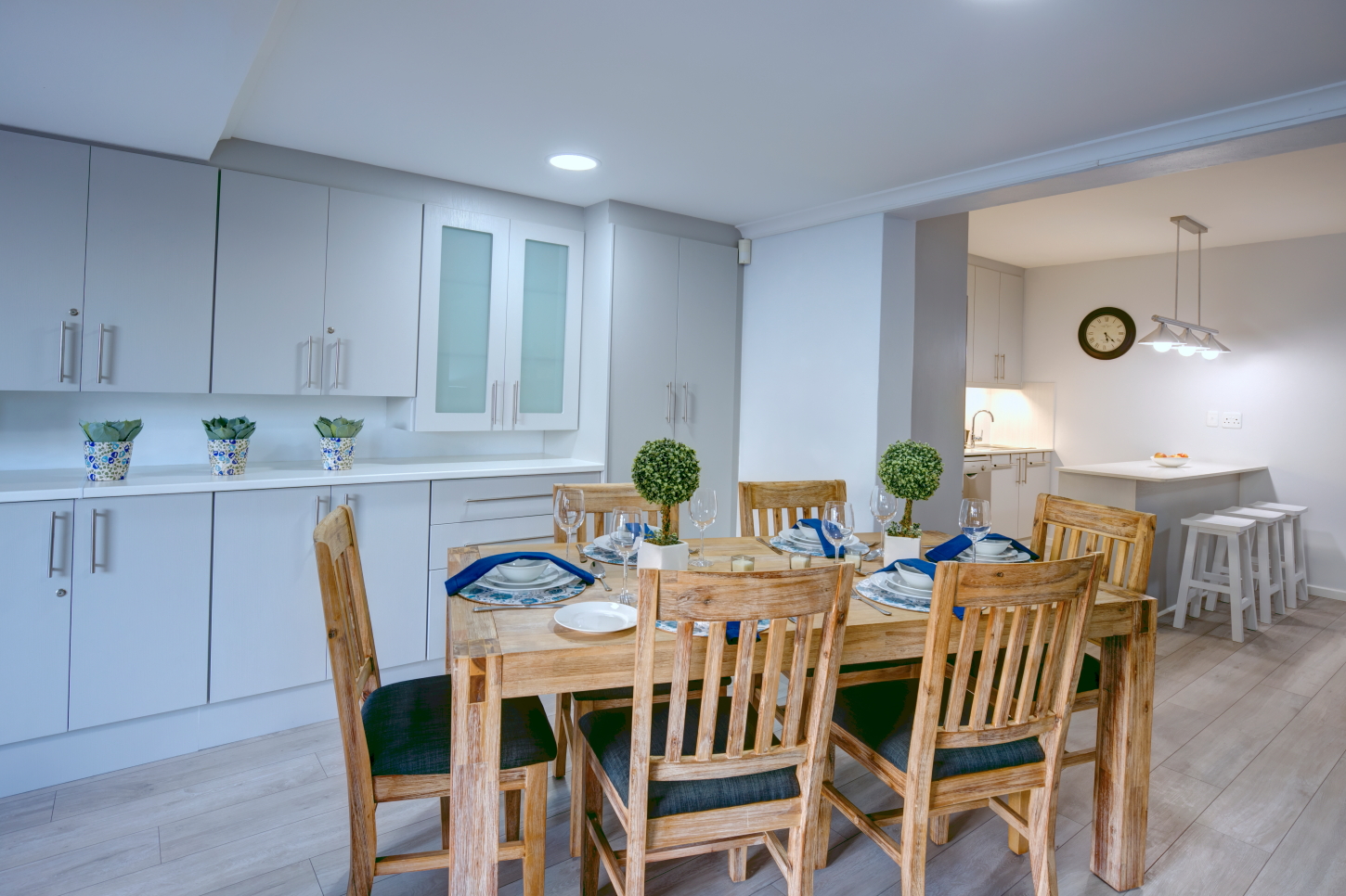 Dining area @a